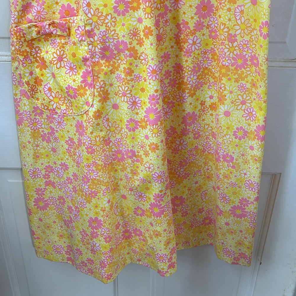 Lilly Pulitzer Vintage “The Lilly” Floral Print Dress - Picture 4 of 12